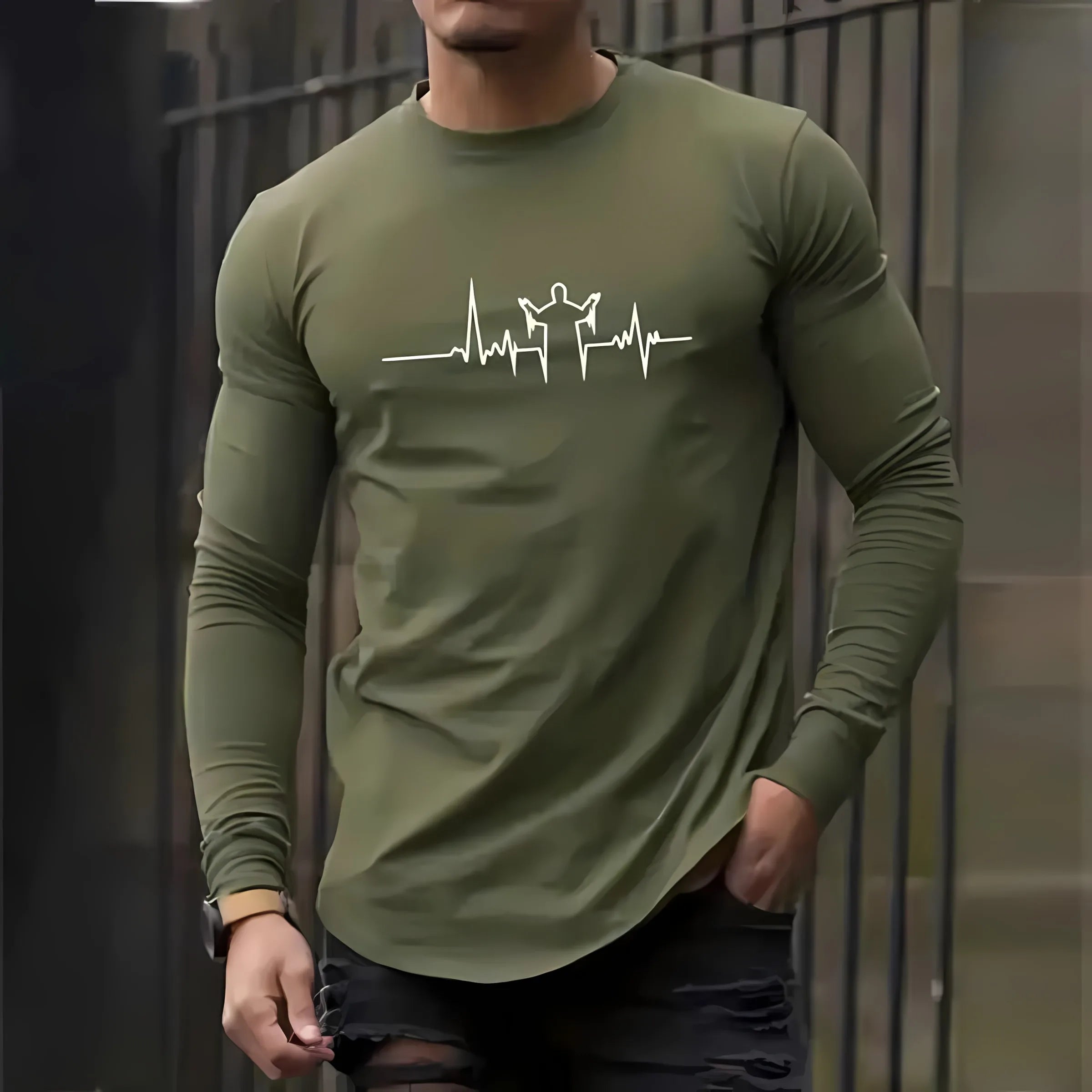 The new men's long-sleeved T-shirt for Spring and Autumn 2025 is casual fashionable and comfortable with 3D striped printing